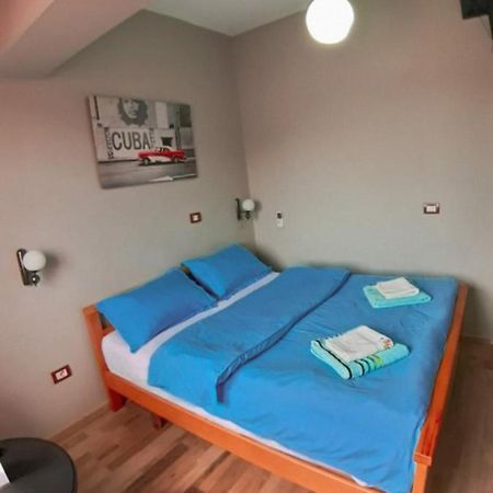 Apartamento Elisabet Tirana Exterior foto