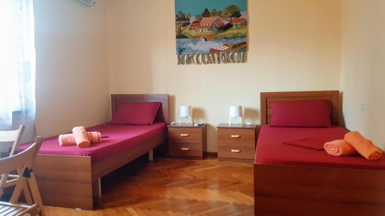 Apartamento Elisabet Tirana Exterior foto