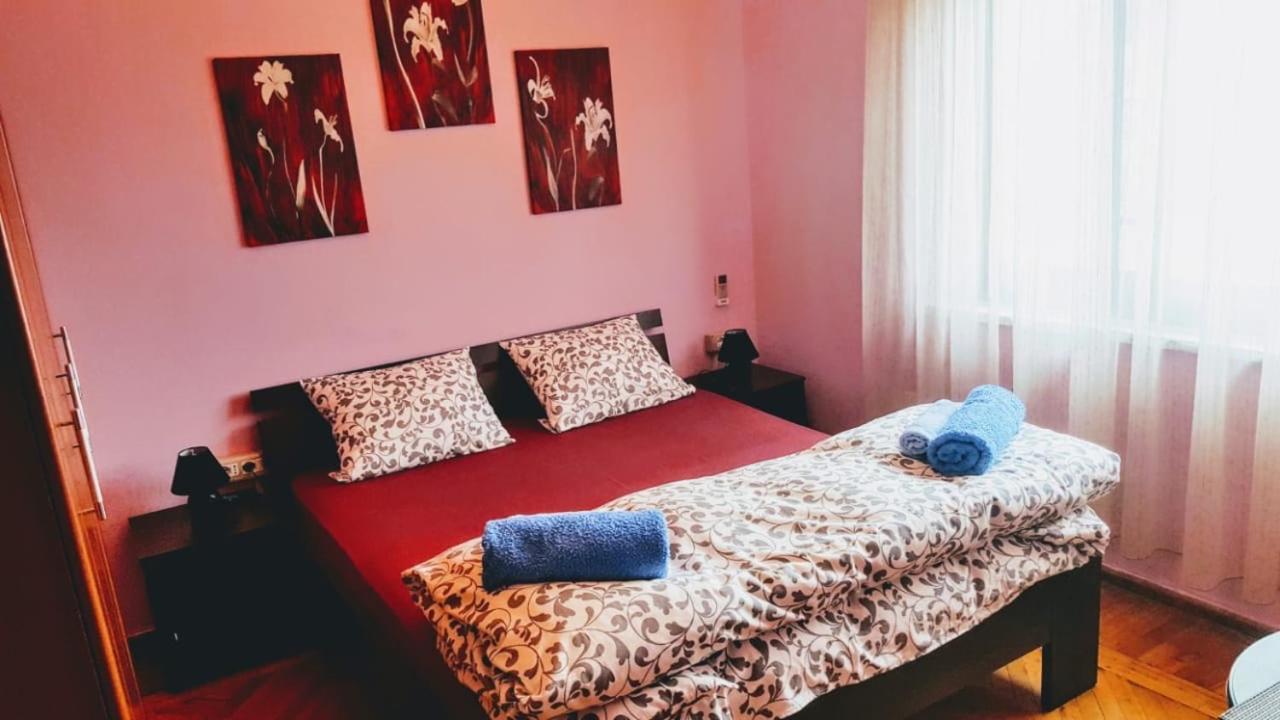 Apartamento Elisabet Tirana Exterior foto