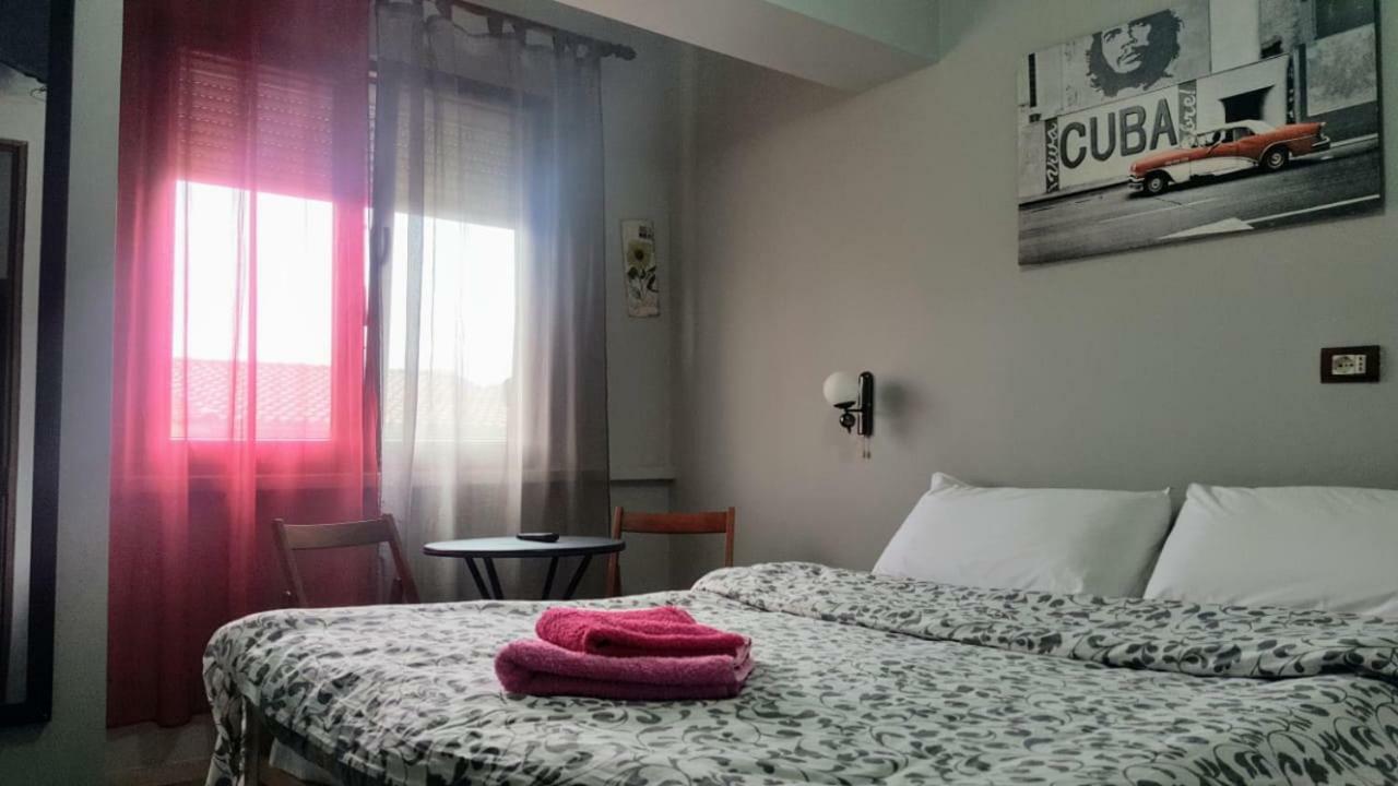 Apartamento Elisabet Tirana Exterior foto