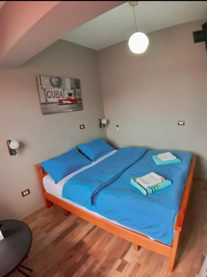 Apartamento Elisabet Tirana Exterior foto